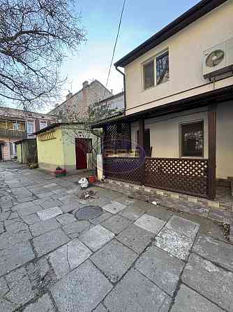 Продаж 3к квартири 138.5 кв. м Одеса