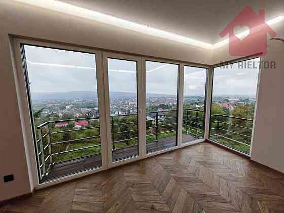 Продаж трикімнатної квартири по вул.Далека Uzhhorod