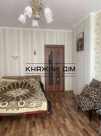 Продаж 3 км. кв. Проспект Науки 62а м. Деміївська код 21146980 Київ