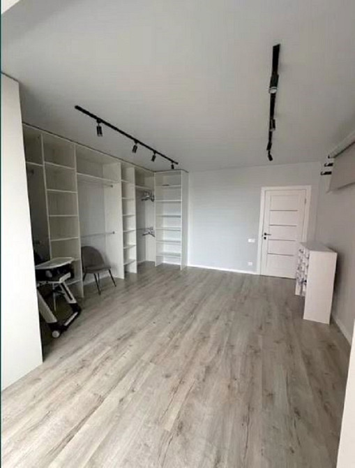 Трехкомнатная квартира в новом кирпичном доме на Черемушках Одеса - фото 12