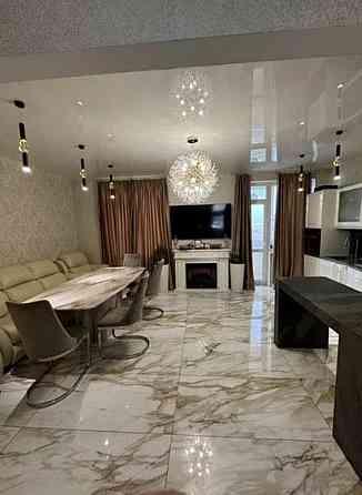 Продаж Квартира 3-кімнатна на ул. Спортивная, 3/3 Лиманка