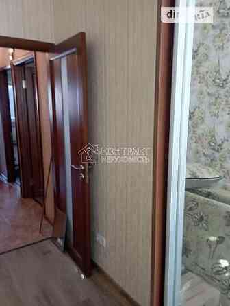 Продаж Квартира 3-кімнатна, 3/5 поверх на вул. Світла Kharkiv