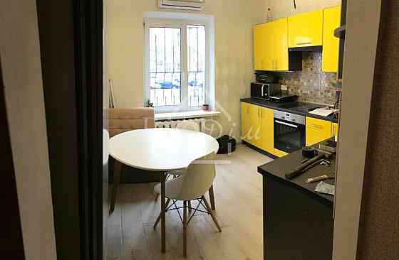 Продаж 1 к квартира Драгоманова 1К Позняки Kiev