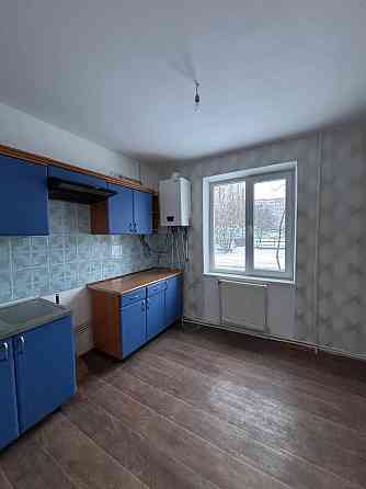 Продаж Квартира 3-кімнатна, 1/9 поверх на вул. Молодіжна Ивано-Франковск