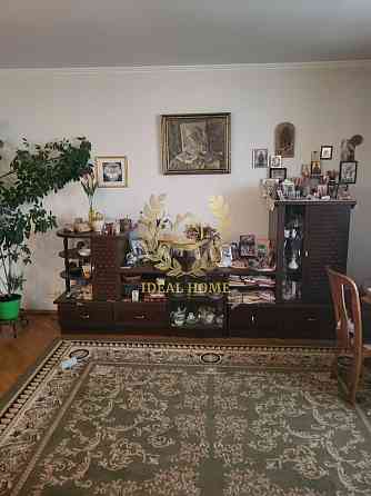 Продаж Квартира 4-кімнатна на Уинстона Черчилля ул., 18Б Kiev