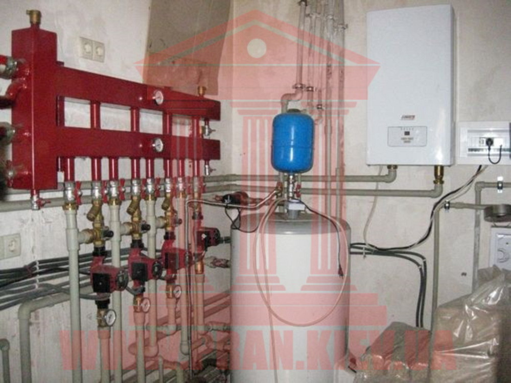 Продаж 2-поверховий Будинок з ділянкою 14 сот 330 кв.м   Гора - фото 8