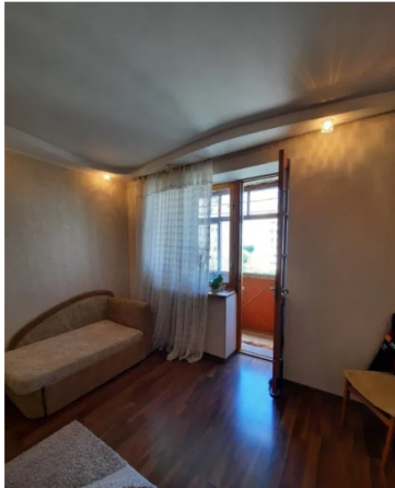 Трех комнатная квартира на Святослава Рихтера- Щорса Одеса