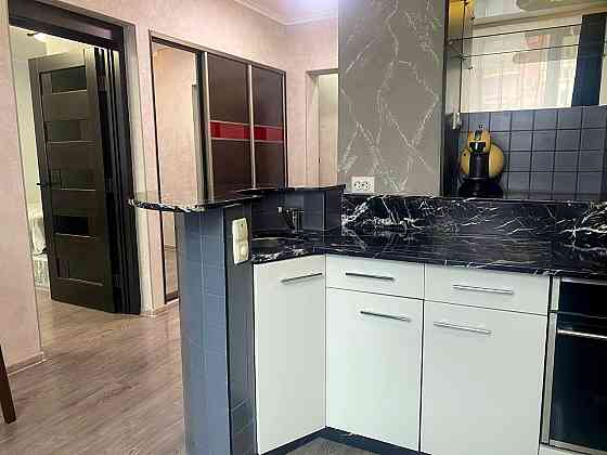 Продаж Квартира 1-кімнатна, 7/16 поверх на Симоненка вул., д. 5А Київ