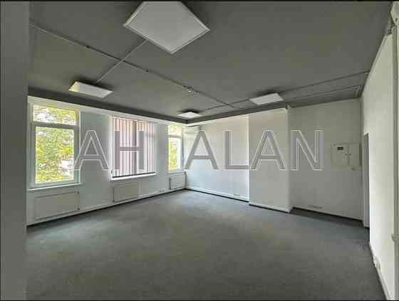 Оренда Будинок 1-кімнатний на Георгія Тороповського вул., 2 Київ