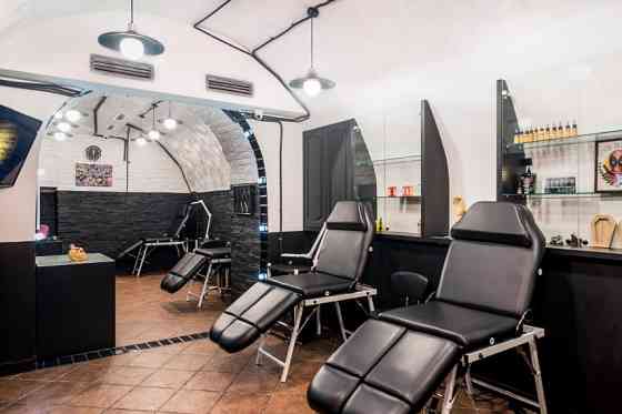 Продаж комерційне приміщення на ул. Екатерининская (Европейская), 48 приміщень - 3, поверх - 1 Одеса