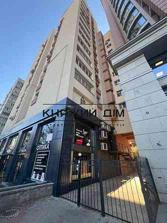 Оренда 2-кімнатної квартири-студіо. м. Палац Україна та Олімпійська. №11171848 Киев