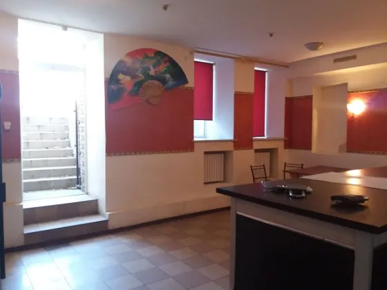 Продаж Ресторан / кафе / бар / кав’ярня площа 80 кв.м 2-й поверх на Майдан Озерний Дніпро