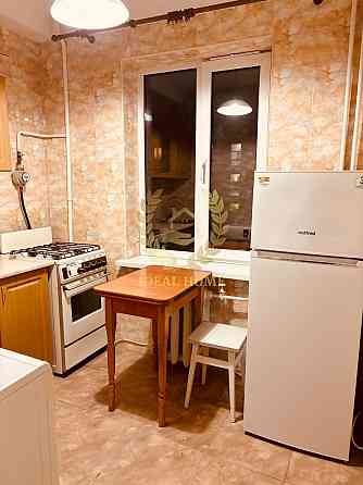 Продаж Квартира 2-кімнатна, 4/5 поверх на Щусева ул., 12 Київ