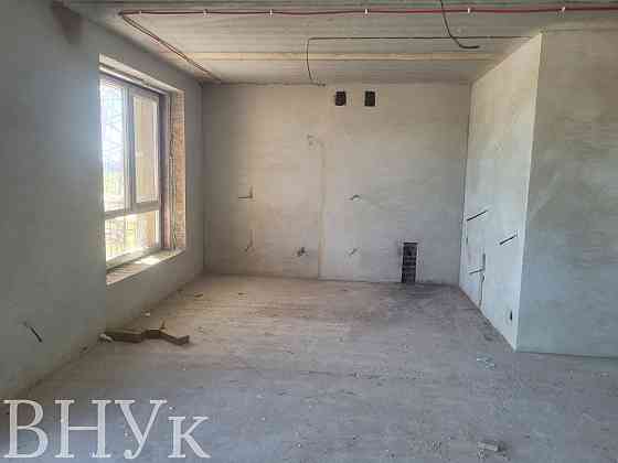 Продаж Квартира 3-кімнатна, 2/5 поверх на Струмівка Луцьк