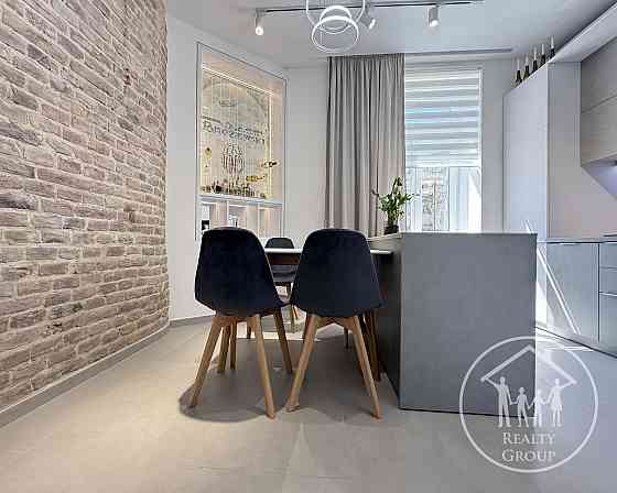 Продаж 2к Квартира 51 кв.м Хмельницького вул. Львів