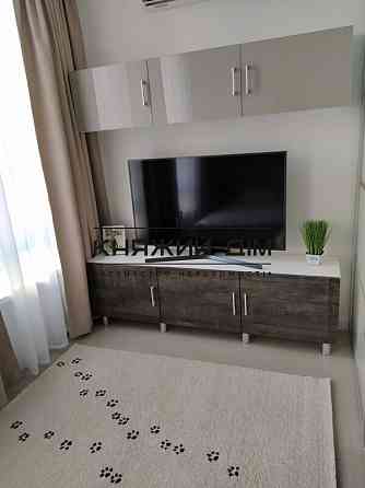 Оренда Квартира 1-кімнатна, 5/9 поверх на Юрія Липи Kiev