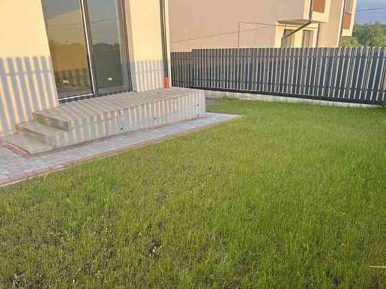 Продаж Будинок 4-кімнатний Солонка