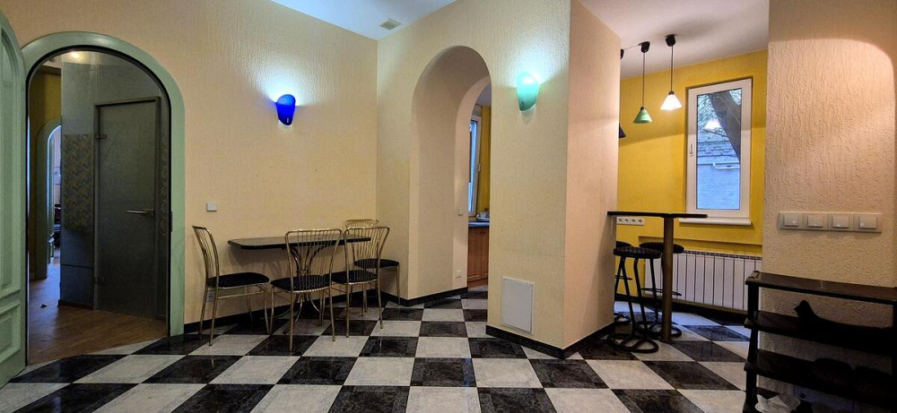 Оренда Квартира 2-кімнатна, 1/3 поверх на Ярославська, 39В Київ - фото 1