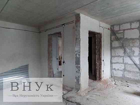 Продаж Квартира 3-кімнатна, 1/4 поверх Ternopil'