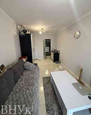 Продаж Квартира 3-кімнатна, 4/5 поверх на Обіздна Тернопіль