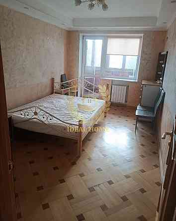 Продаж Квартира 3-кімнатна на Берестейский пр-т, 18 Kiev