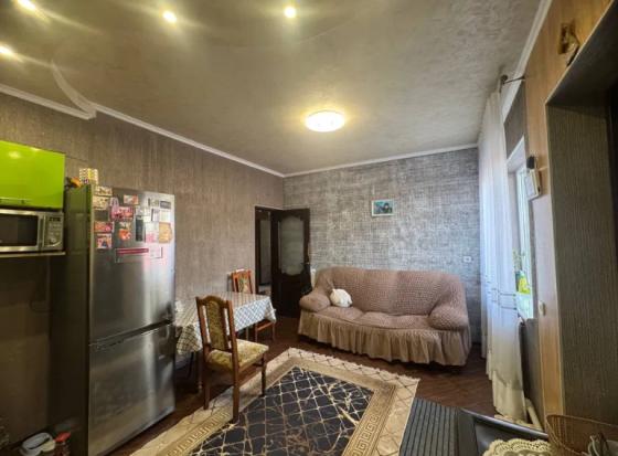 Продам 2-х этажный дом в п.Большевик (ул.8 Марта) Одеса