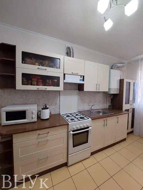 Продаж Квартира 3-кімнатна, 4/4 поверх на Новочерчицька Луцк - изображение 1