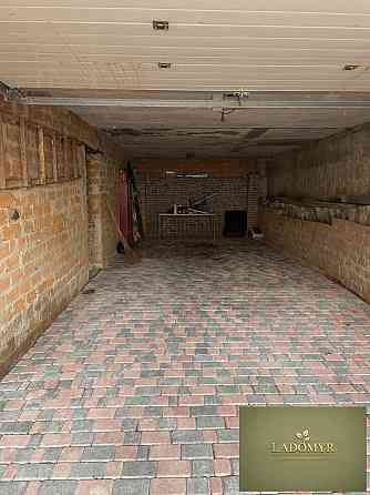 Продаж Будинок 5-кімнатний на вул. Мойсея Базіна Рівне