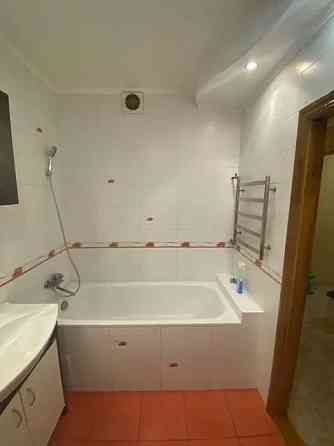 Оренда Квартира 2-кімнатна на ул. Михаила Драгоманова Kiev