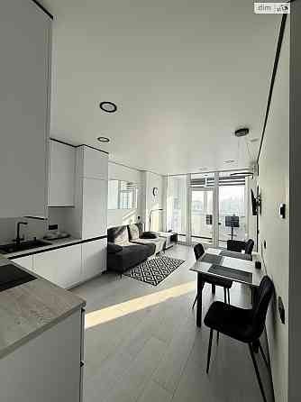 Продаж Квартира 2-кімнатна, 6/36 поверх на Берестейський вул., д. 11 к3 Kiev