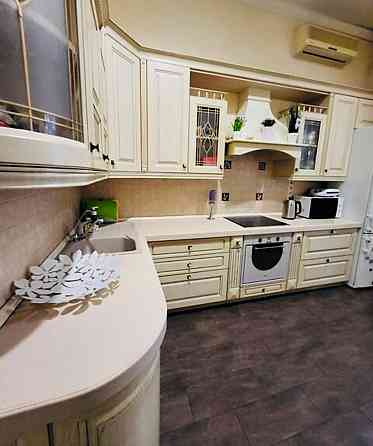 В продаже 5-ти комнатная квартира в 2-х уровнях возле парка Шевченко Одесса