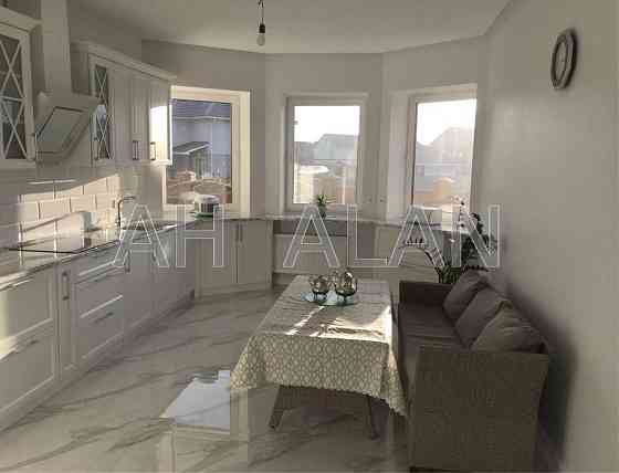 Продаж Будинок 5-кімнатний на вул. Свободи Гатне