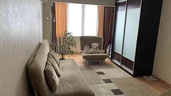 Оренда Квартира 2-кімнатна, 2/9 поверх на вул. Васильківська, 8 Kiev