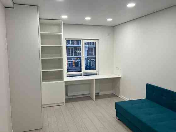 Продаж 3к Квартира 66 кв.м Михайла Максимовича вул. (Онуфрія Трутенка), 24в Kiev