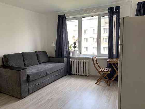 Оренда Квартира 1-кімнатна, 5/9 поверх на Науки просп., 20 Киев