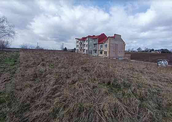 Продаж земельної ділянки під житлову забудову, площа 14 соток 
