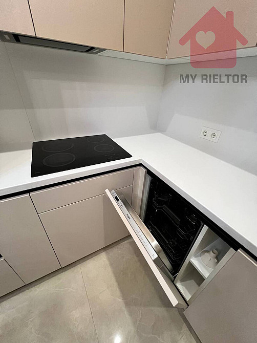 Продаж Квартира 1-кімнатна, 2/9 поверх на Перемоги Ужгород - фото 4