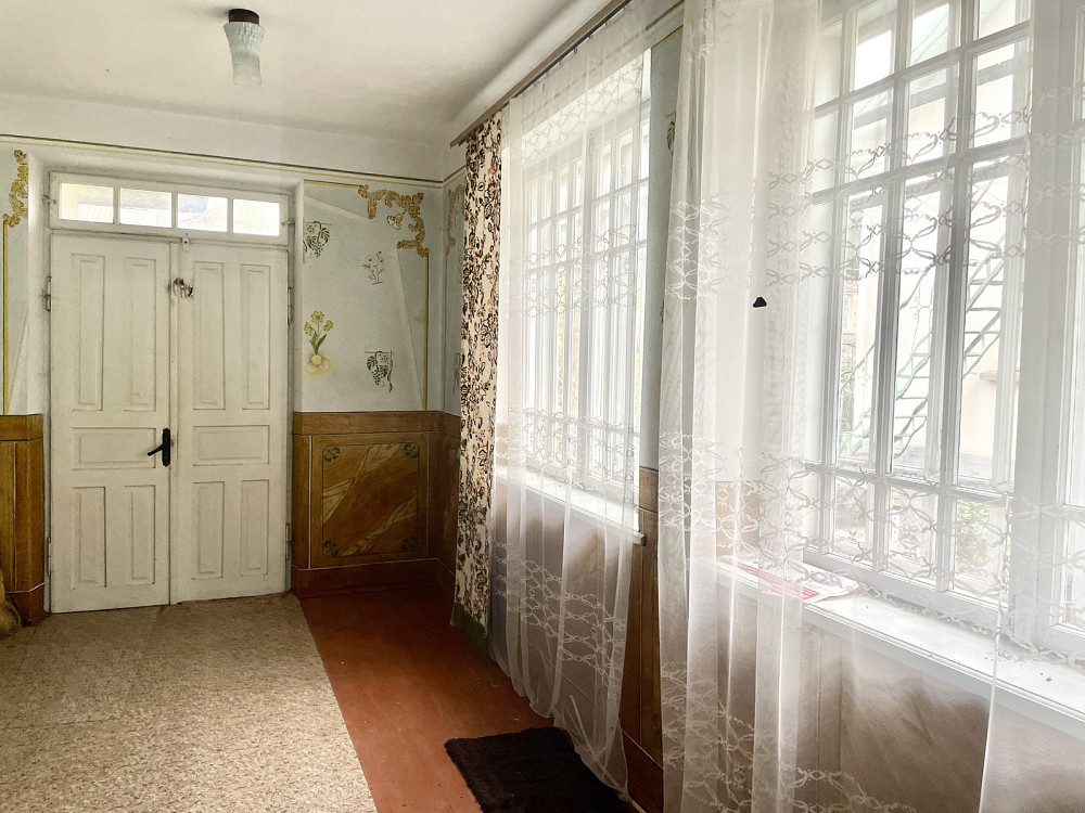 Продаж 3-поверховий  з ділянкою 4 сот 191 кв.м  на Федьковича вул. Теребовля - фото 4