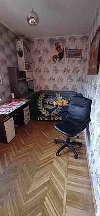 Продається 2-кімнатна квартира у Дарницькому районі Киев