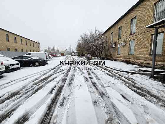 Продаж приміщення вільного призначення на Ремонтная ул. поверх - 1/3 Київ