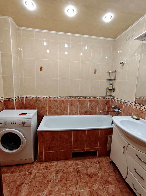 Продаж Квартира 2-кімнатна, 16/19 поверх на Драгоманова вул., д. 1-Г Киев - изображение 4