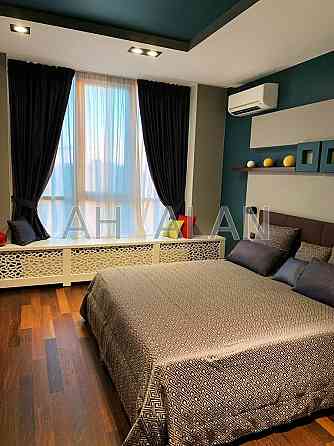 Продаж Будинок 3-кімнатний на Джона Маккейна вул., 7 Kiev