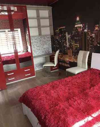 Оренда Квартира на ул. Адмирала Ушакова Київ