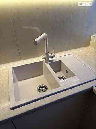 Продаж Квартира 3-кімнатна, 15/26 поверх на Каховська, 62а Kiev