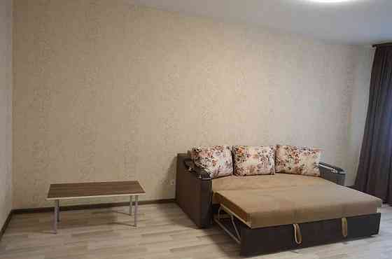 Оренда Квартира 2-кімнатна, 20/35 поверх на Харківське шоссе, 19Б Київ