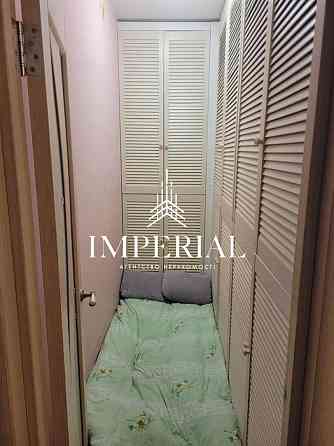 Оренда Квартира 3-кімнатна, 8/17 поверх на вул. Розумовського Київ