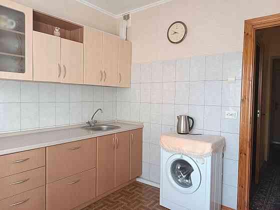 Оренда Квартира 1-кімнатна, 9/12 поверх на вул. Лариси Руденко, 21а Київ