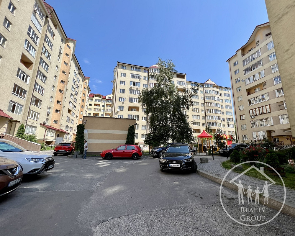 Продаж 2к Квартира 72 кв.м Залізнична Львів - фото 17