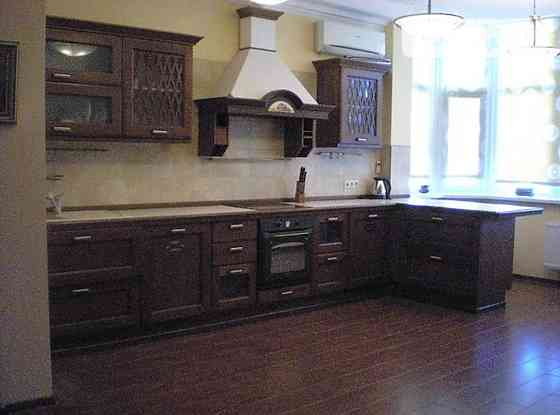 Продаж 2к Квартира 72 кв.м Леси Украинки, 14 