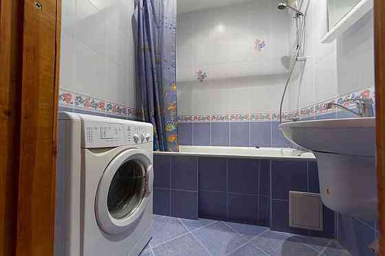 Оренда Квартира 1-кімнатна, 15/18 поверх на Харьковское шоссе, 56 Киев